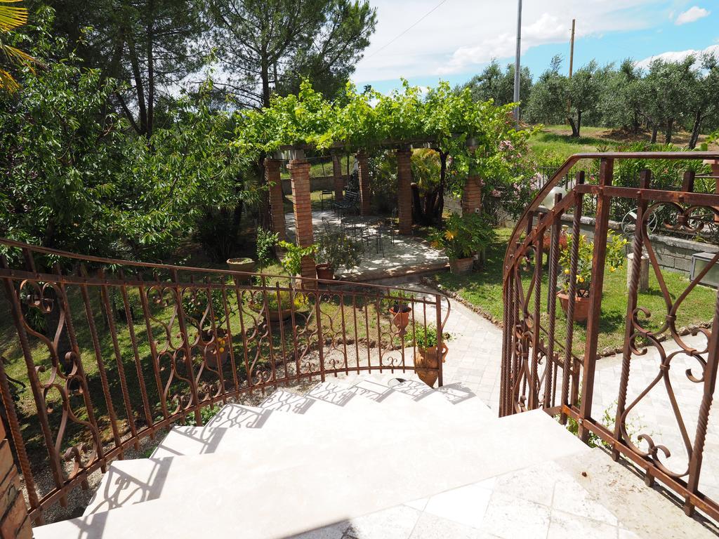 Ferienwohnung Uliveta San Gimignano Exterior foto